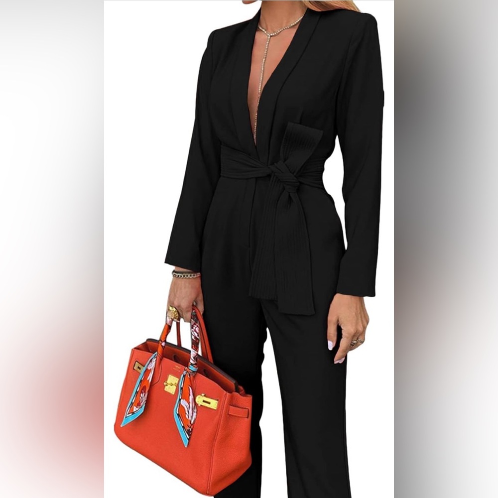 Lyaner Women’s low cut jumpsuit size M Black